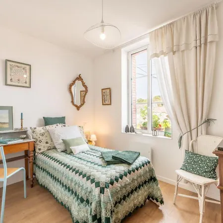 Vakantiehuis Maison Familiale Avec Jardin, Proche De Compiegne, Beauvais Et Chantilly, Ideale Pour 6 Pers. - Fr-1-526-44 *