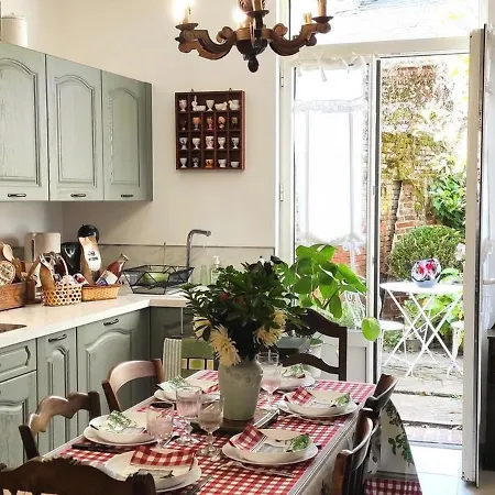 Maison Familiale Avec Jardin, Proche De Compiegne, Beauvais Et Chantilly, Ideale Pour 6 Pers. - Fr-1-526-44