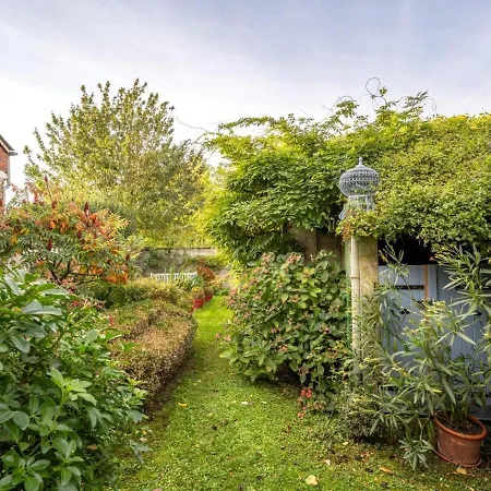 Maison Familiale Avec Jardin, Proche De Compiegne, Beauvais Et Chantilly, Ideale Pour 6 Pers. - Fr-1-526-44 * Ravenel