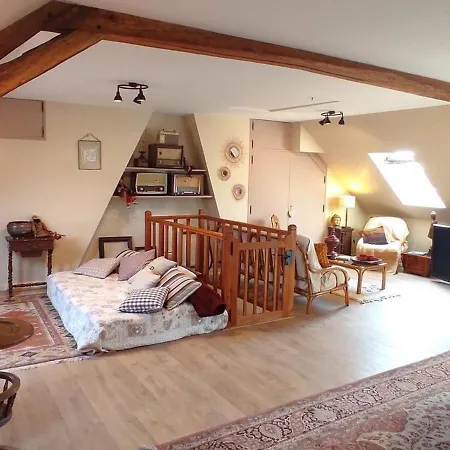 Maison Familiale Avec Jardin, Proche De Compiegne, Beauvais Et Chantilly, Ideale Pour 6 Pers. - Fr-1-526-44 * Ravenel