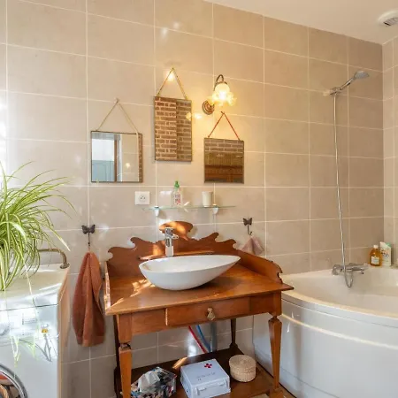 Maison Familiale Avec Jardin, Proche De Compiegne, Beauvais Et Chantilly, Ideale Pour 6 Pers. - Fr-1-526-44 Ravenel