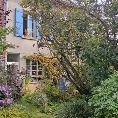 Maison Familiale Avec Jardin, Proche De Compiegne, Beauvais Et Chantilly, Ideale Pour 6 Pers. - Fr-1-526-44 * Ravenel